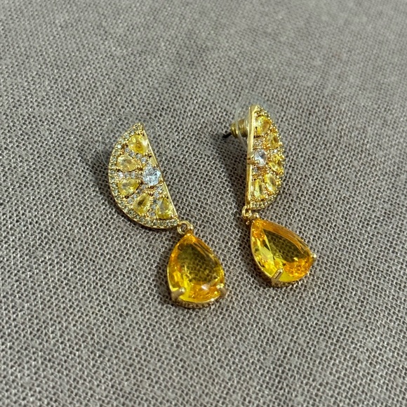 Eye Candy LA Goldplated and Yellow Cubic Zirconia Dangle Earrings - Picture 1 of 2